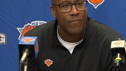 mk体育APP-布朗：还没真正放开让布伦森打，本场没进行任何战术布置