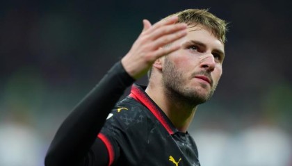 迪马：米兰&amp;amp;罗马正在谈判多夫比克、希门尼斯交易，后者愿意前往