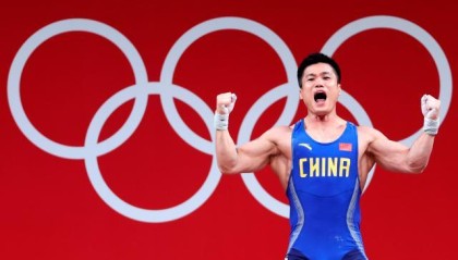 mk体育官网-四人出战打包带回4金 中国男子举重东奥答卷100分