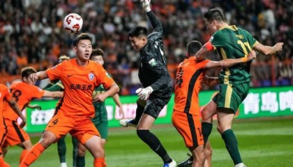 【中超】弗兰克破门李松益头球 玉昆1比1扳平浙江